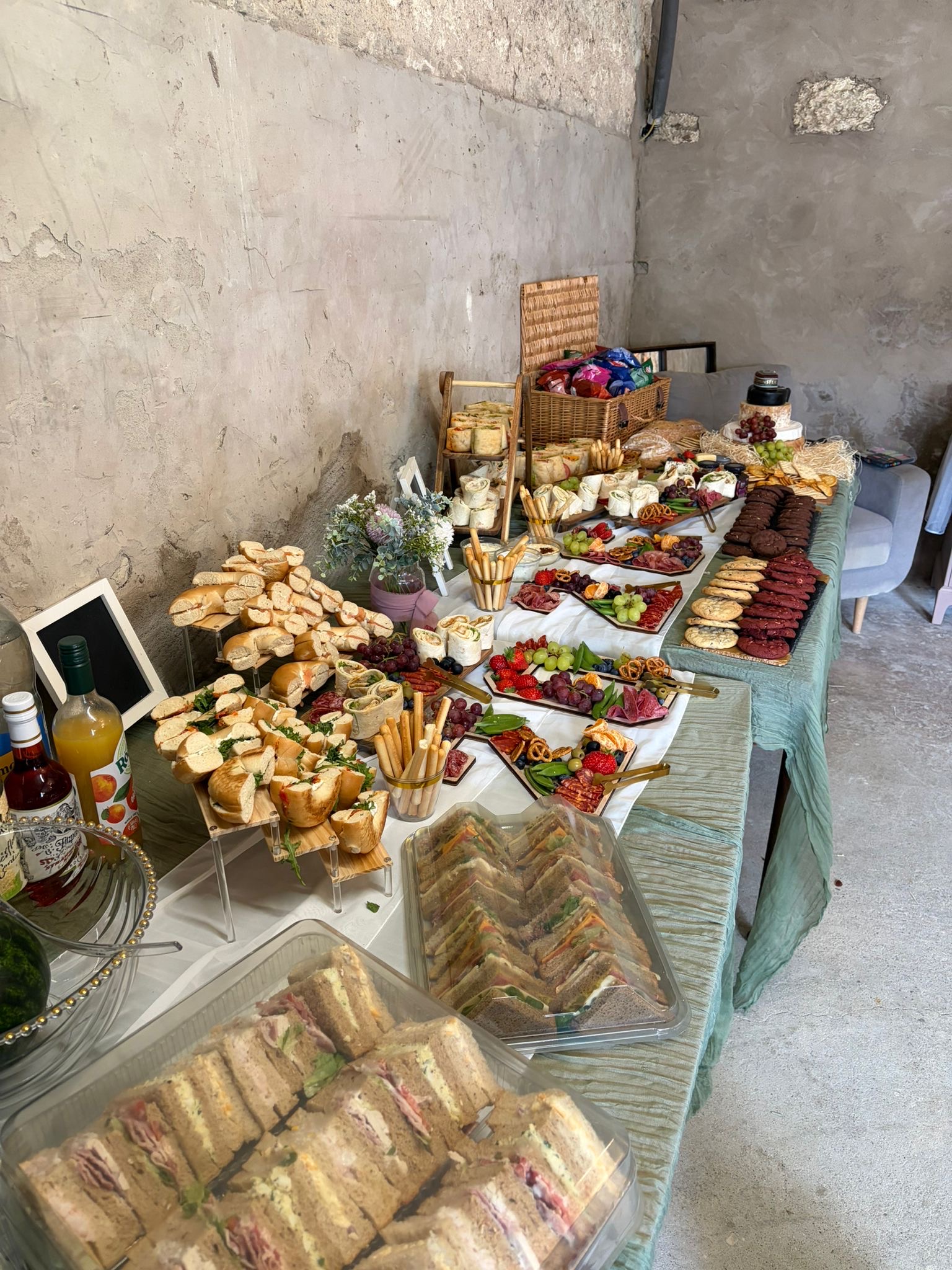 Tipsy Daisy catering buffet presentation full of fresh food